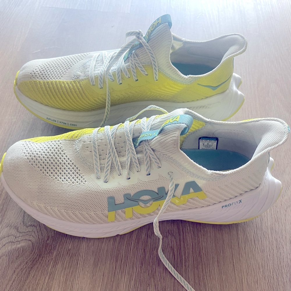 HOKA Carbon X 3 Mens Size 11 Running Shoes